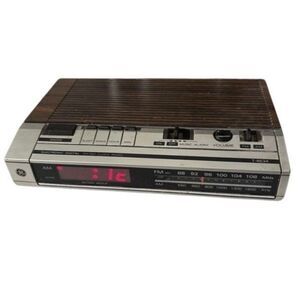 GE General Electric Model 7-4634B Vintage Clock Radio *Works*